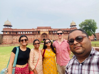 Same Day Taj Mahal Tour with Mathura Vrindavan