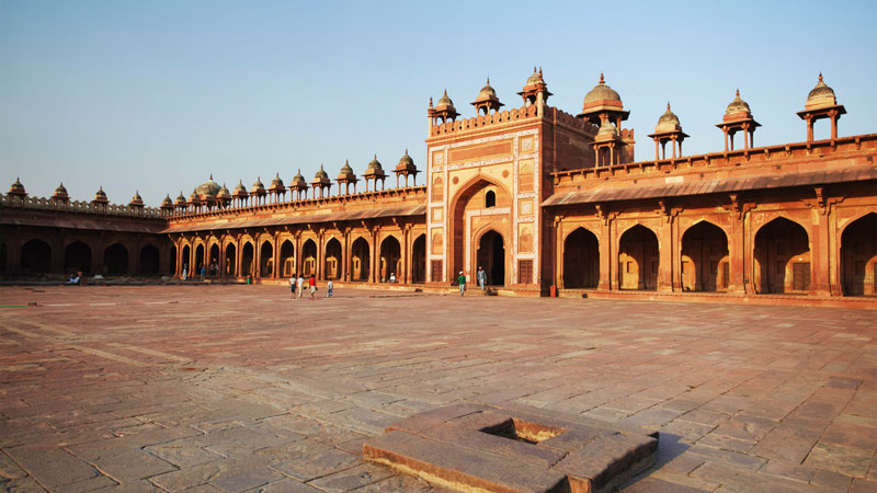 Taj Mahal Agra & Fatehpur Sikri Day Tour from Delhi