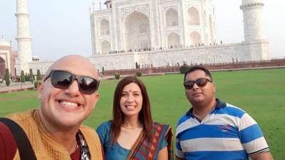 Private Taj Mahal Sunrise Sightseeing Agra Tour by Car from Delhi