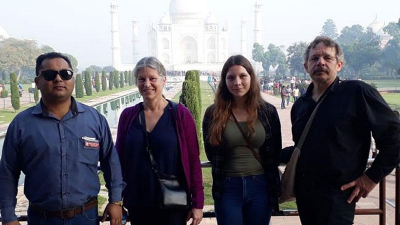 Taj Mahal Agra & Fatehpur Sikri Day Tour from Delhi